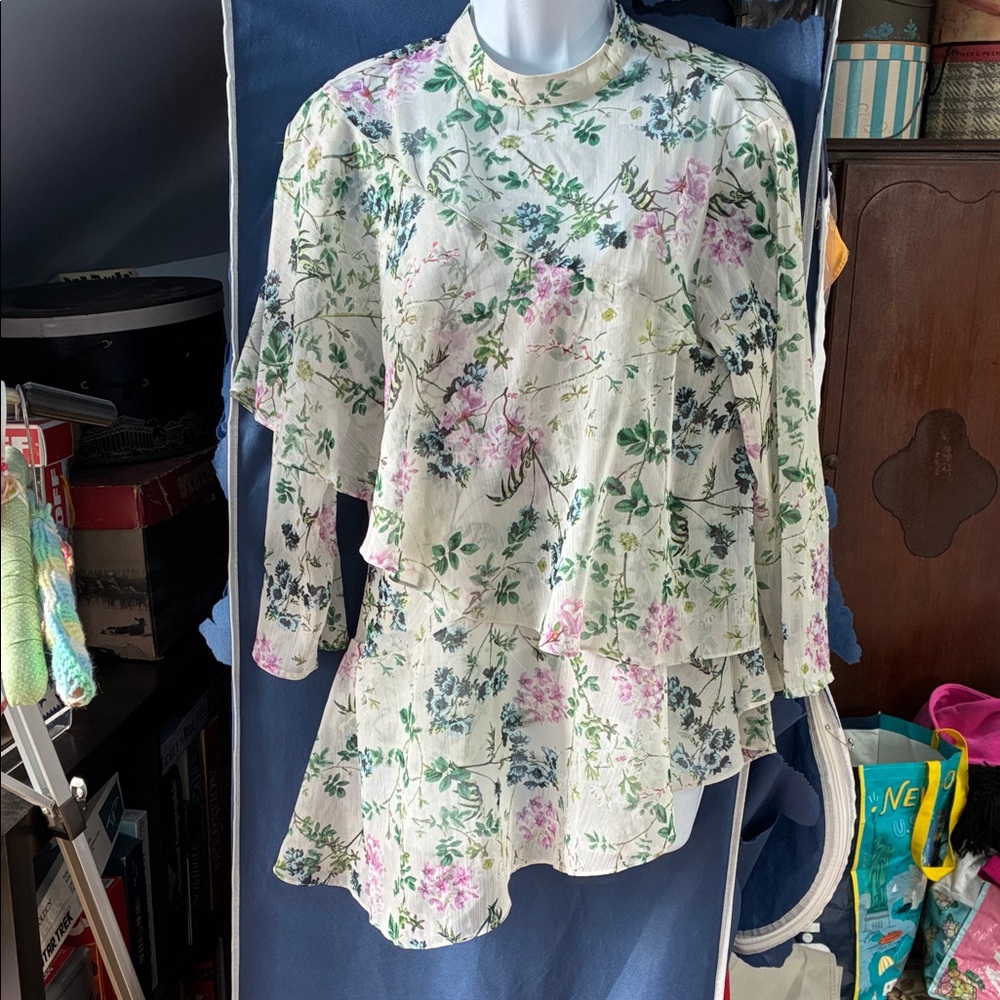 Floral Tiered Long-Sleeve Women's Top - Cream with Pink & Green